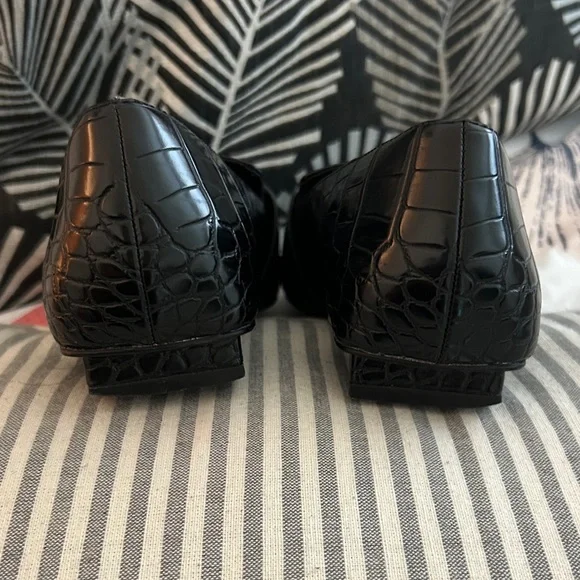 Zara Black Croc-Embossed Leather Slip-On Loafers - Picture 5 of 6